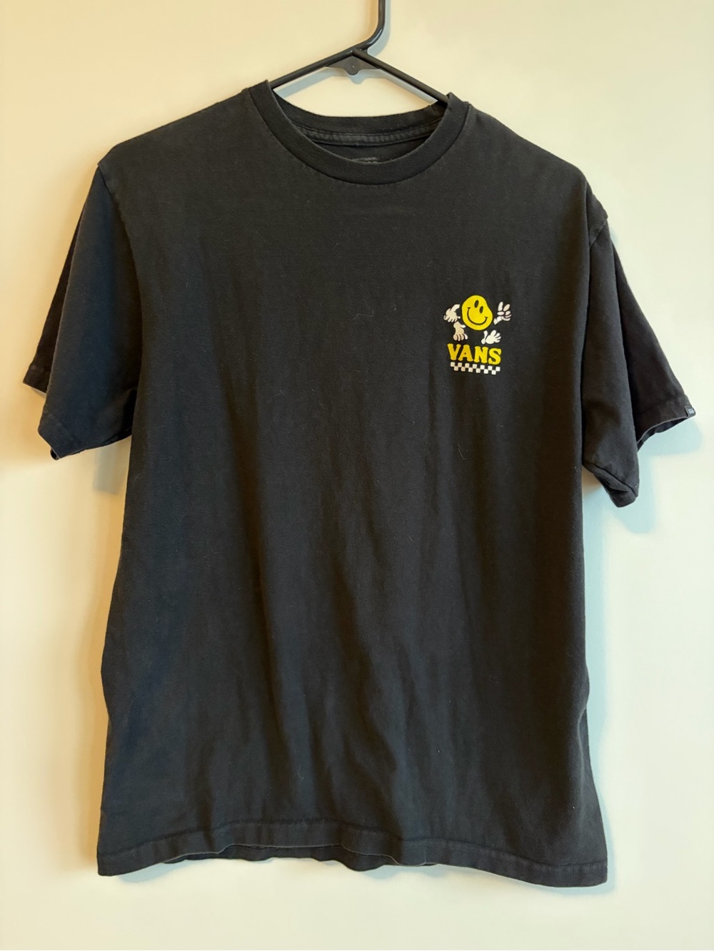 Vans Men’s Black Short Sleeve Tee with Yellow Smiley Chest Logo Medium